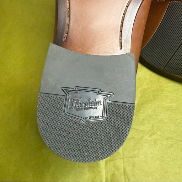 Florsheim Brown Leather Oxford Shoes - Picture 6 of 11